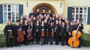 Das Münchner Ärzteorchester bietet seit vielen Jahren mit seinen über 40 ständigen Mitgliedern, erfahrene und ambitionierte Liebhabermusik.